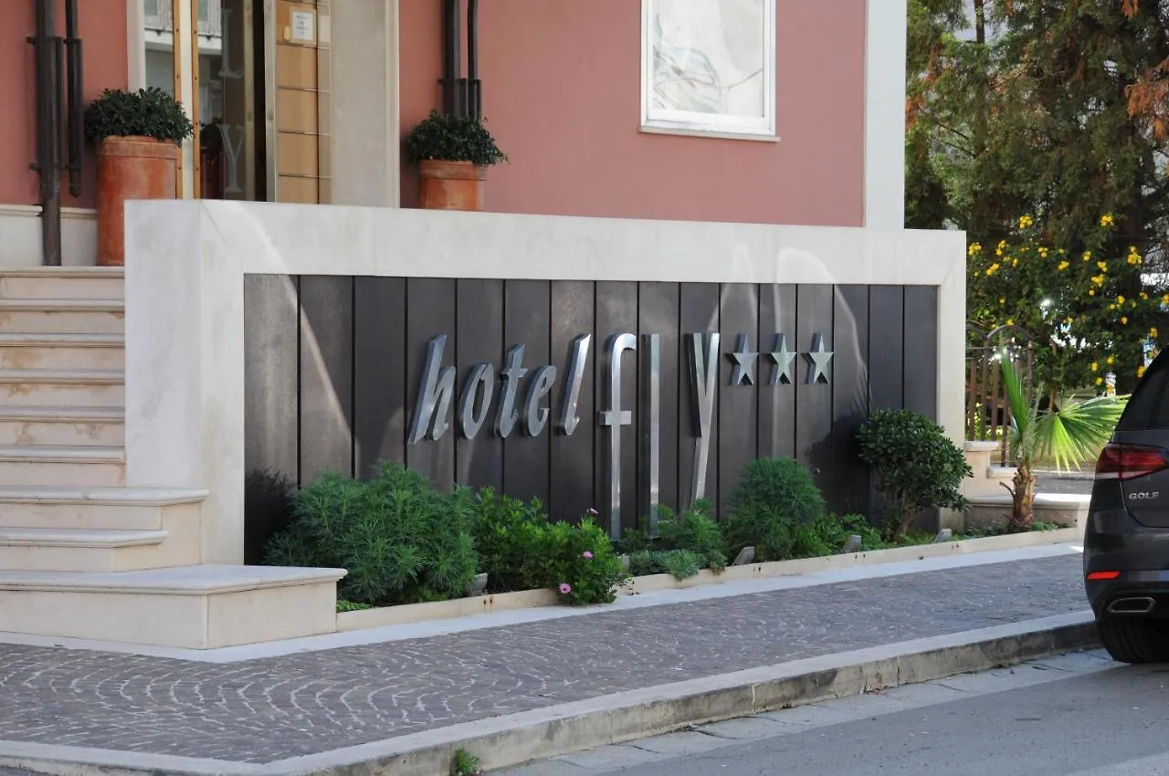 Hotel Fly Casoria